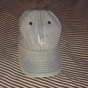 -Kith US light blue baseball hat
